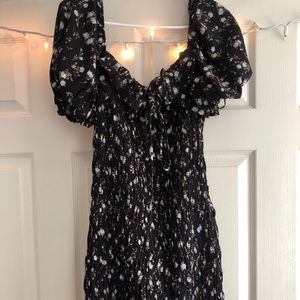 Miss Lola Floral Dress